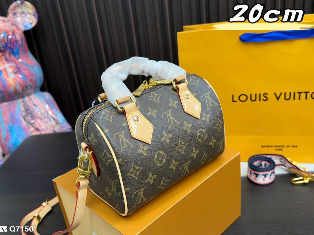 Replica Louis Vuitton Bag 13*CM