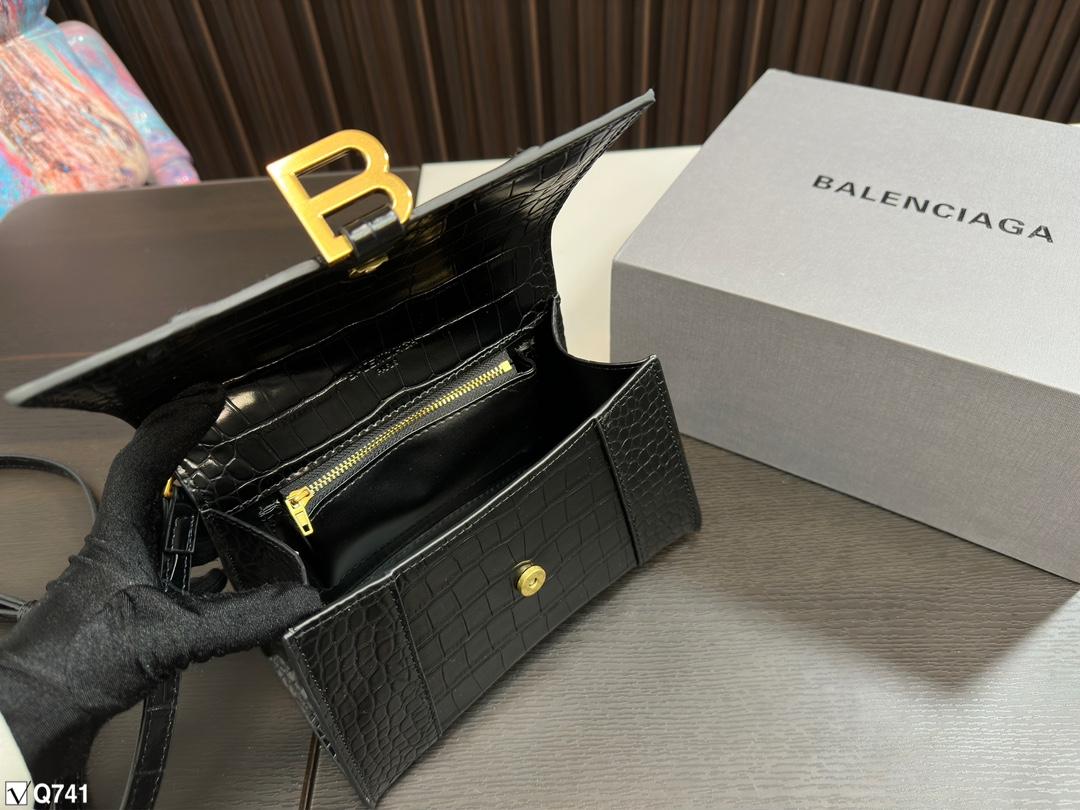 Replica Balenciaga Bag 13*21CM