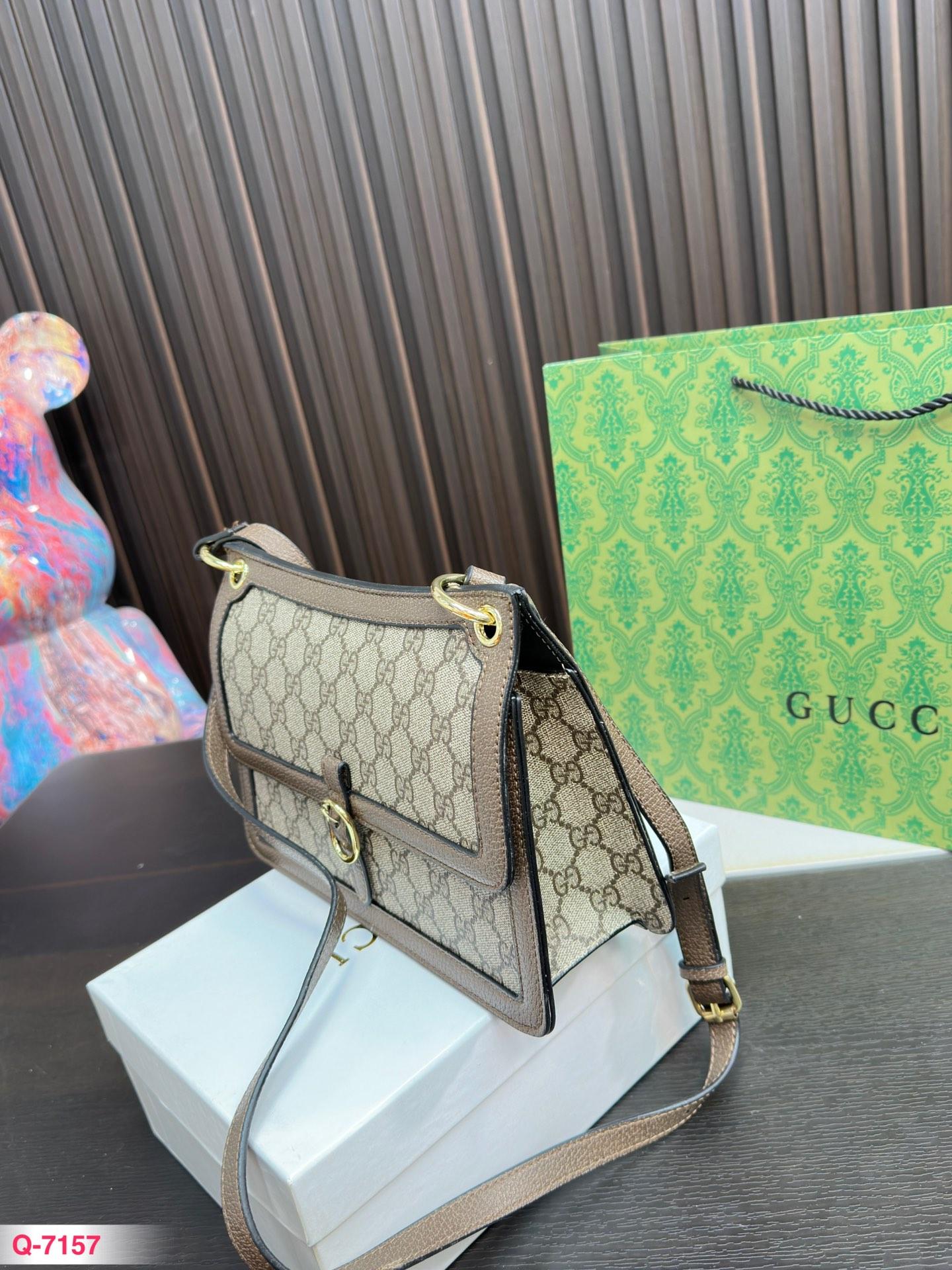 Replica Gucci Bag 24*17CM