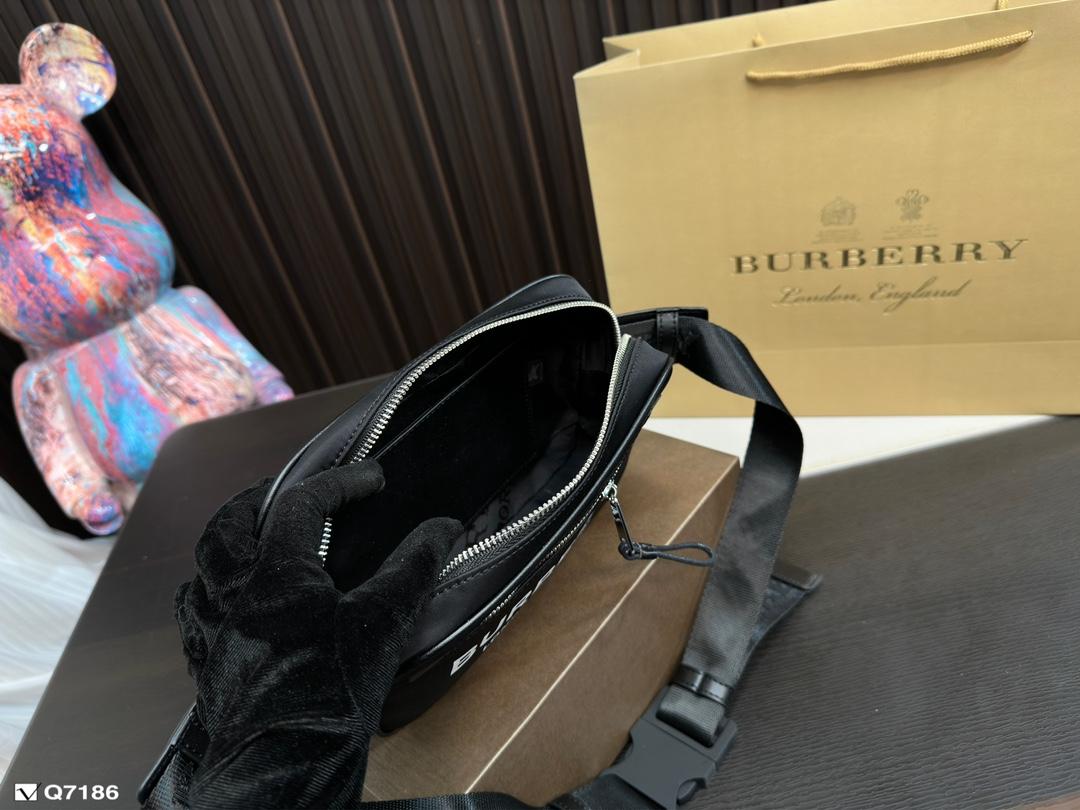 Replica Burberry Bag 23*13CM
