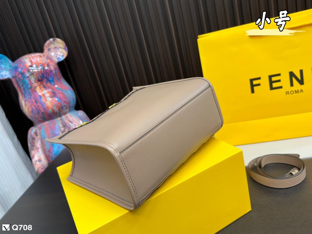 Replica Fendi Bag  24*22CM/34*31CM