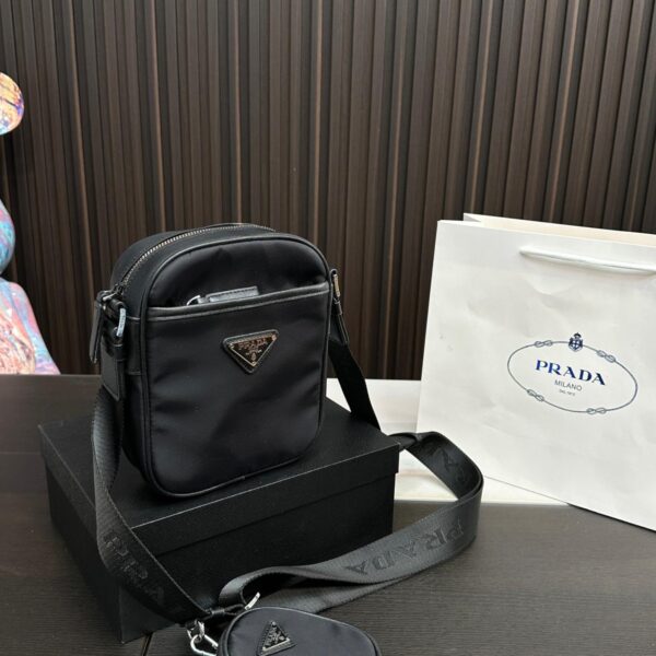 Replica Prada Bag 20*16CM