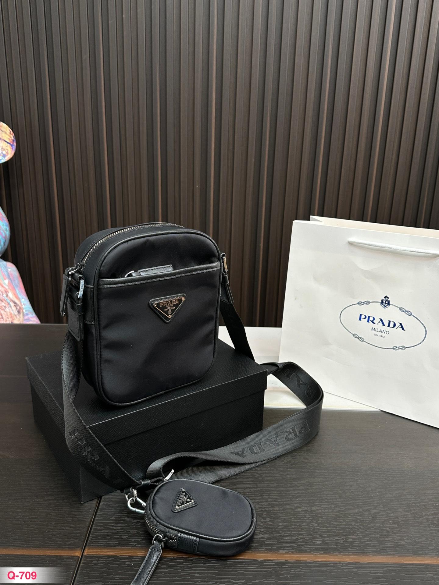 Replica Prada Bag 20*16CM