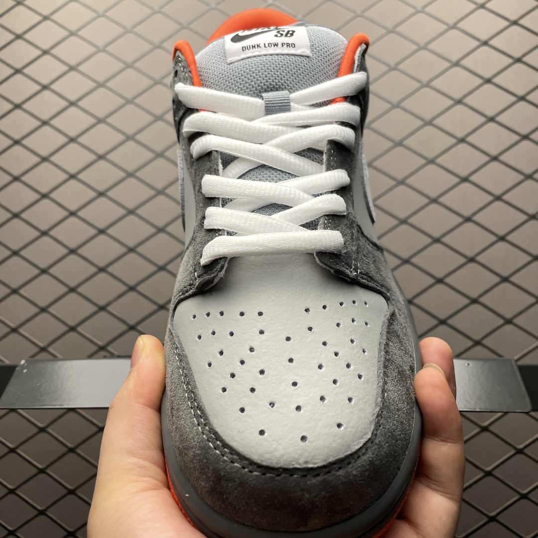 Replica Nike Dunk SB Shoe Nike SB Dunk Low Staple NYC Pigeon 304292-011 Size 40-47.5