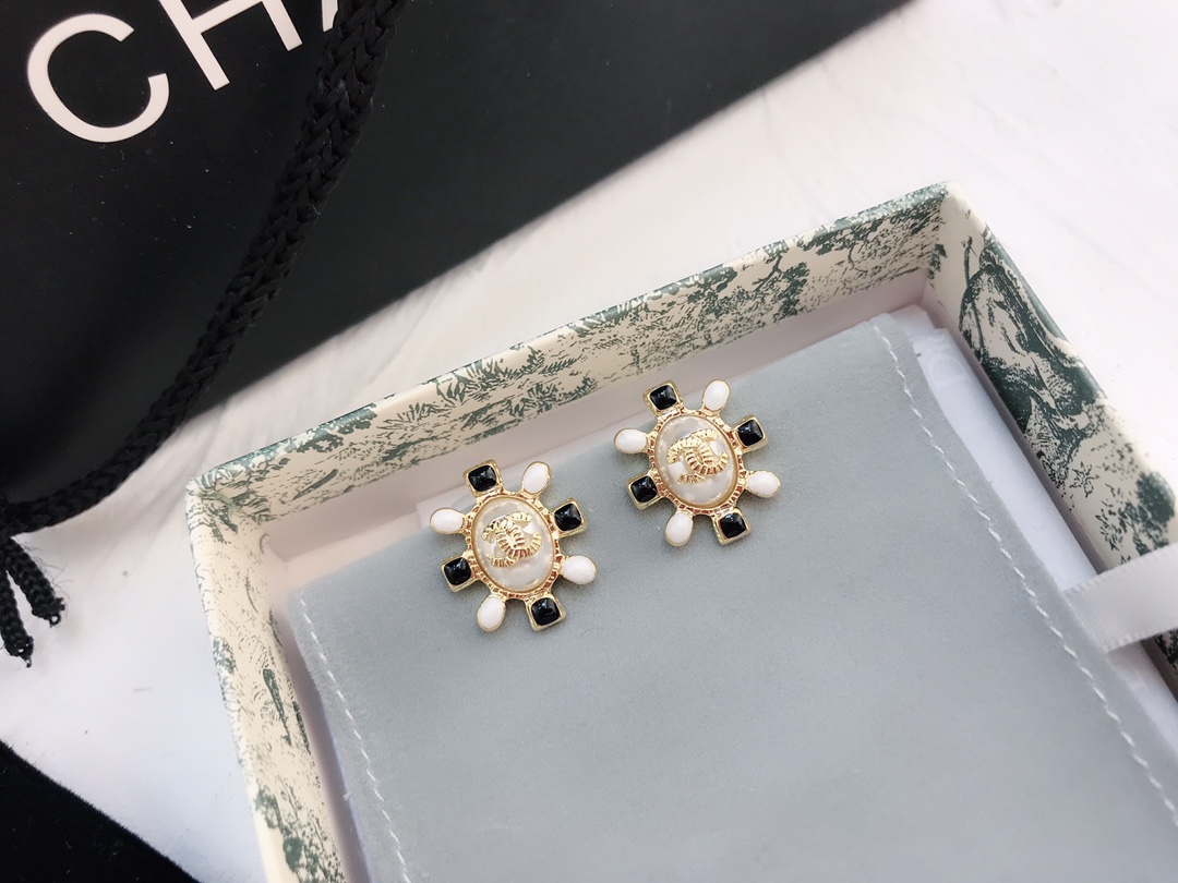 Replica CHANEL Earring