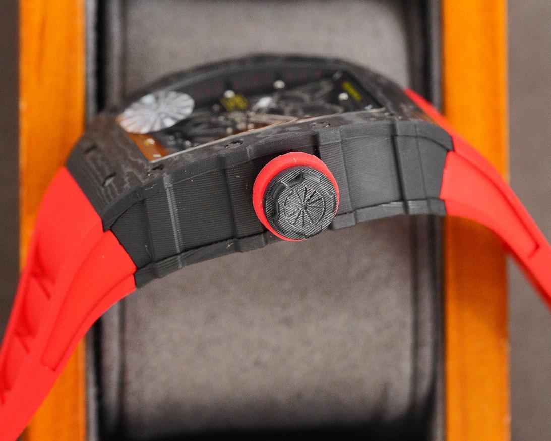 Replica Richard Mille Carbon Fiber Automatic Machine Watch 42MM