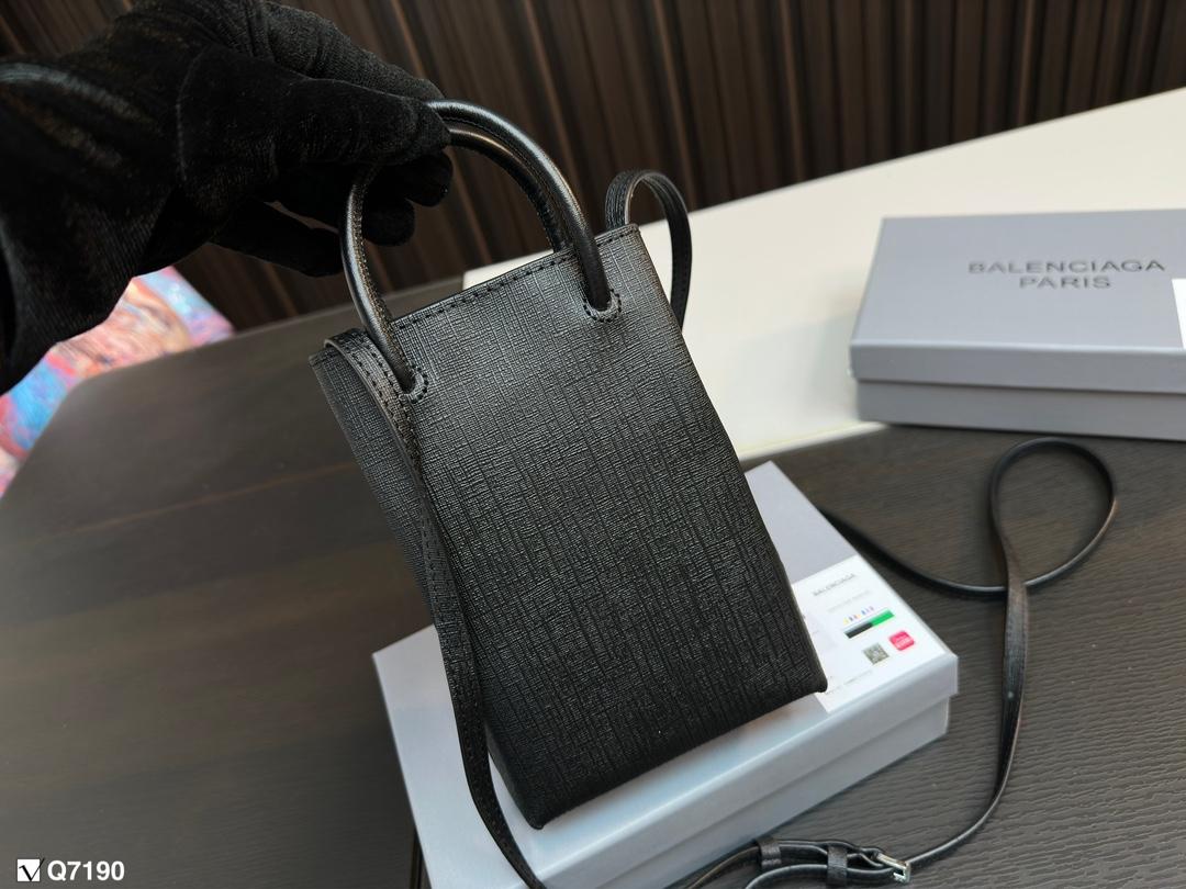 Replica Balenciaga Bag 11*17CM