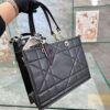 Replica Dior Bag  36*28CM/27*22CM