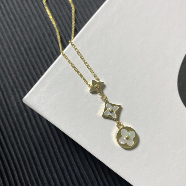 Replica LOUIS VUITTON Necklace