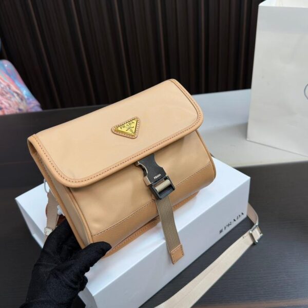 Replica Prada Bag 15*19CM
