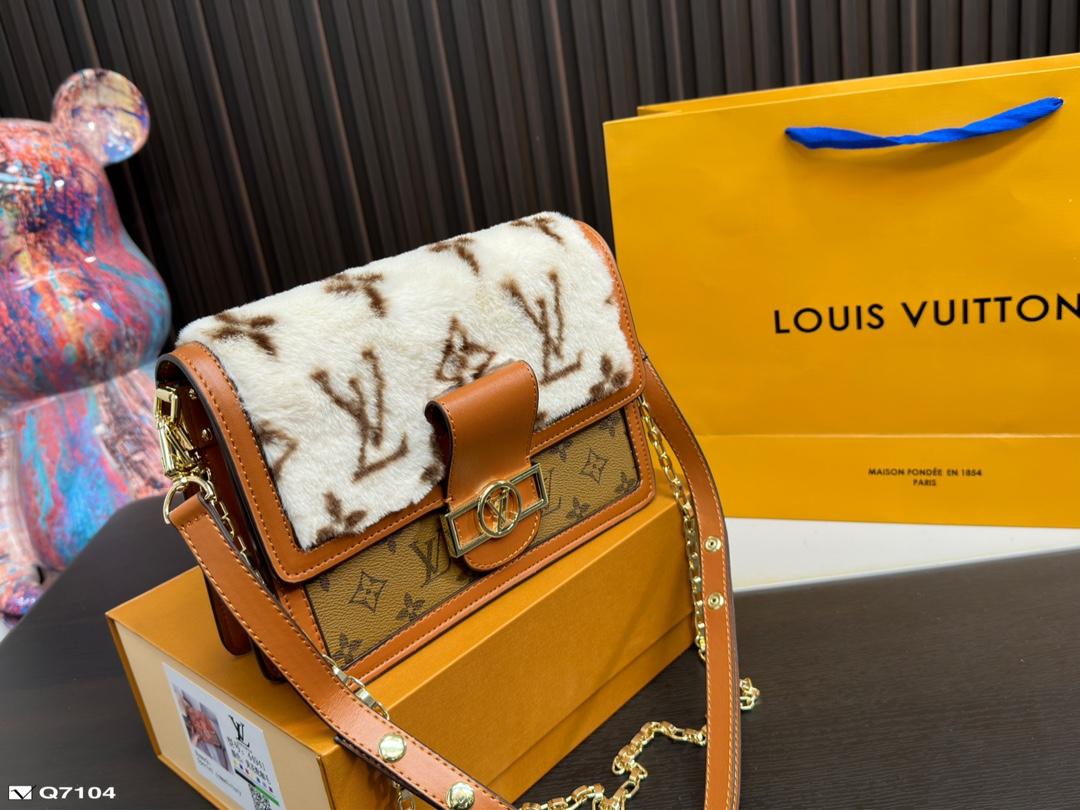 Replica Louis Vuitton Bag 24*17CM
