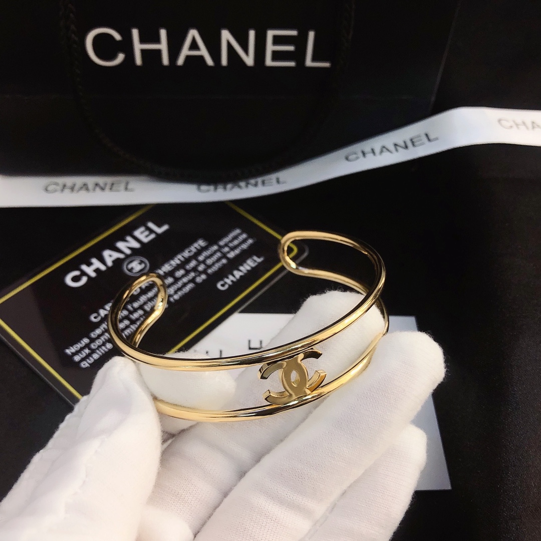 Replica CHANEL Bangle