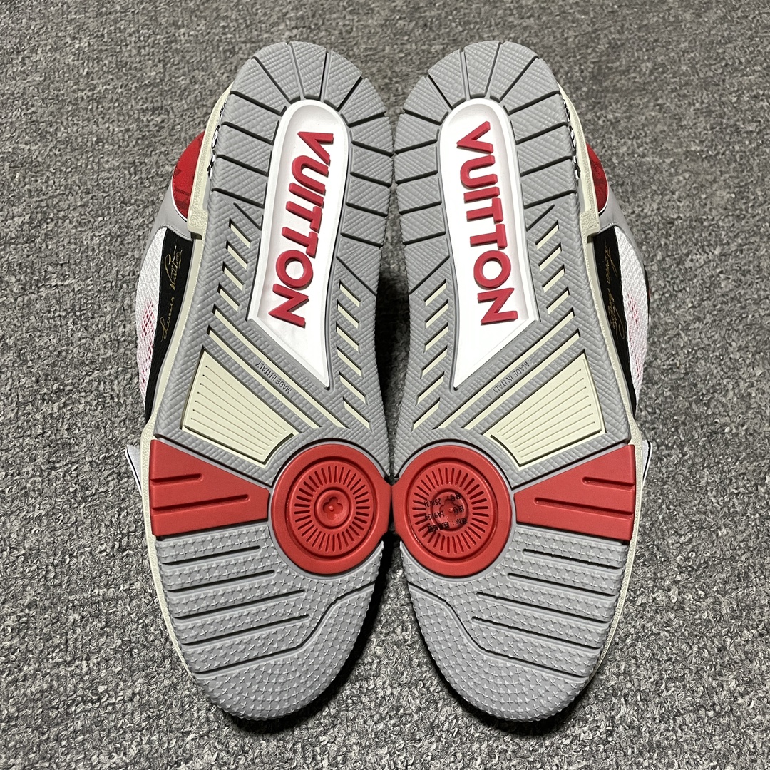 Replica Louis Vuitton Shoe Louis Vuitton LV Trainer Size 38-46B