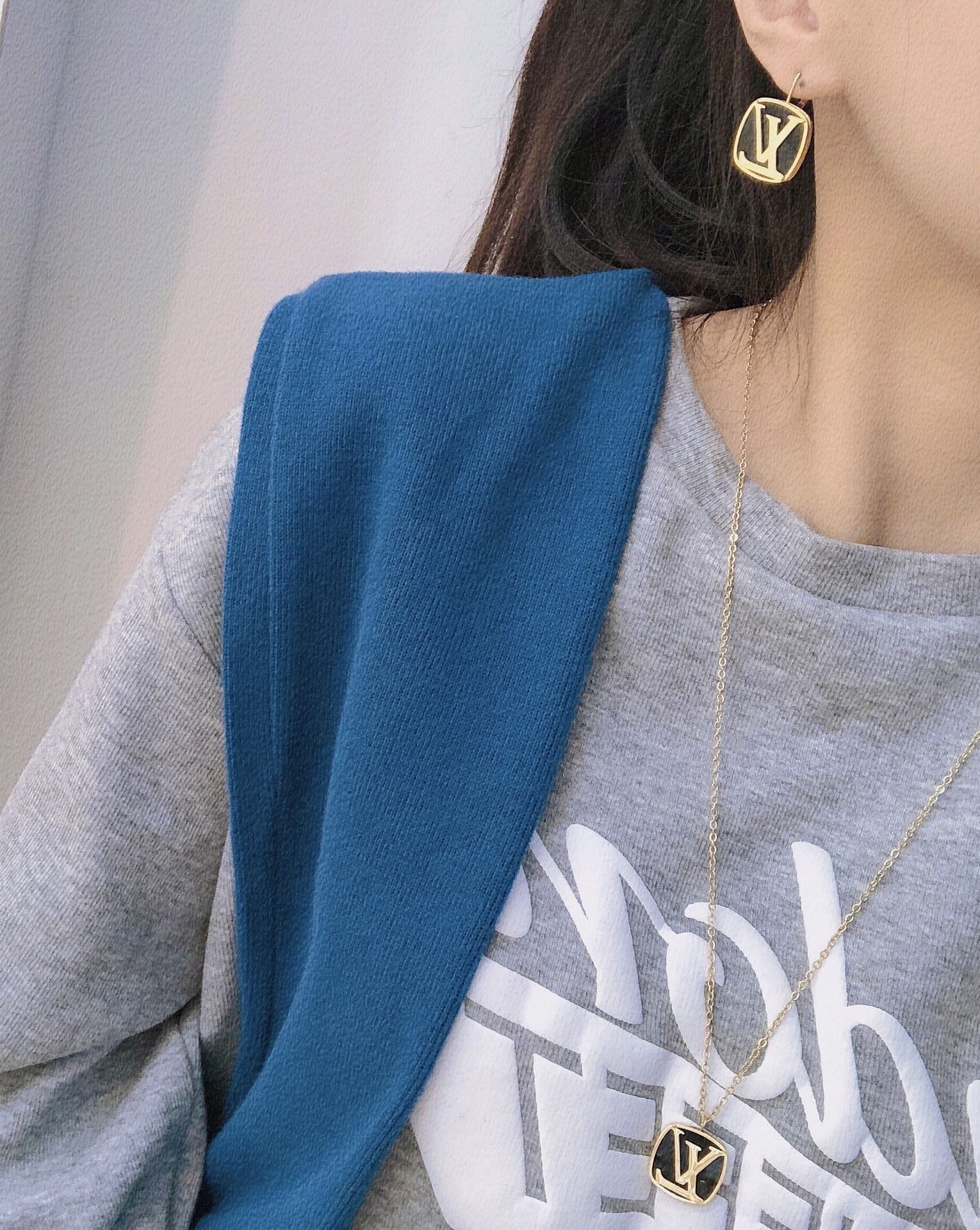 Replica LOUIS VUITTON Necklace