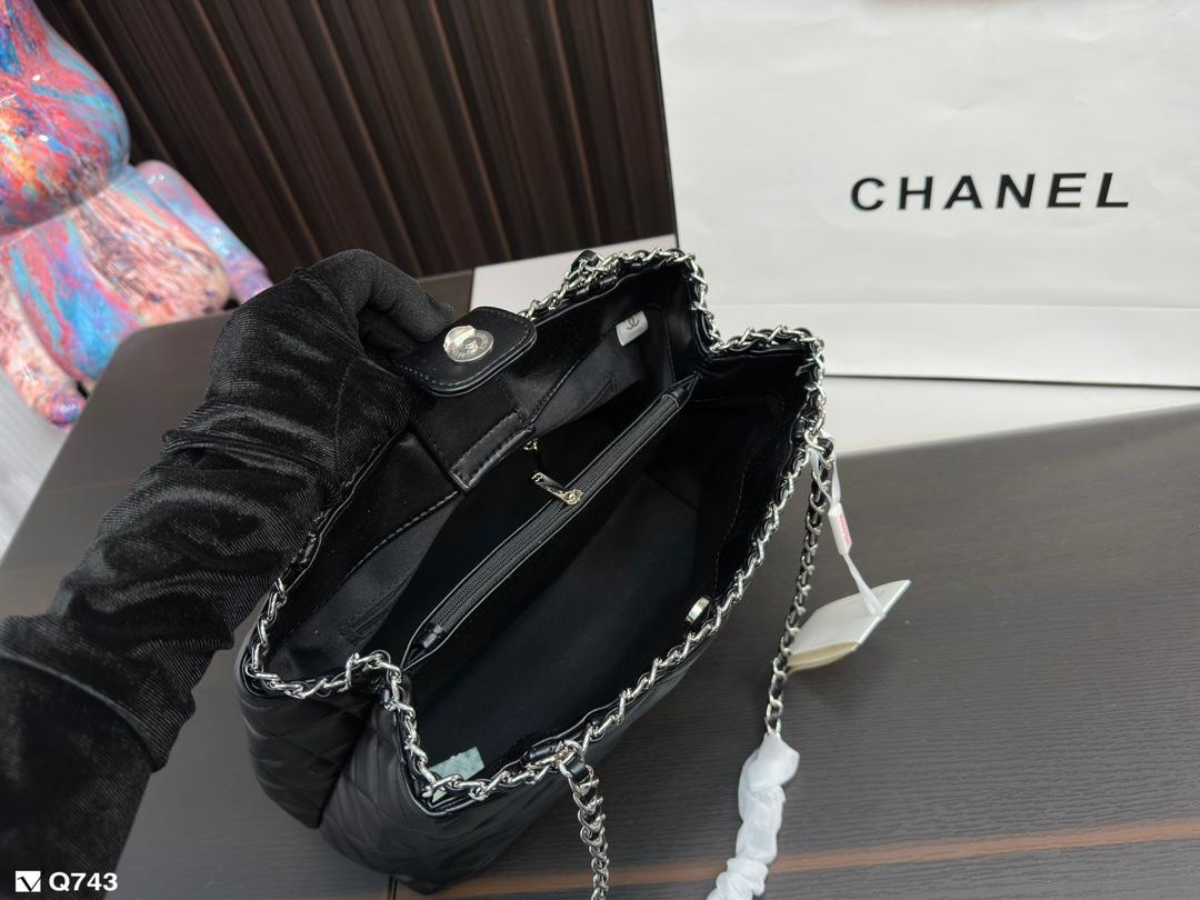 Replica Chanel Bag 31*23CM