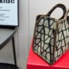 Replica Valentino Bag 23*21CM