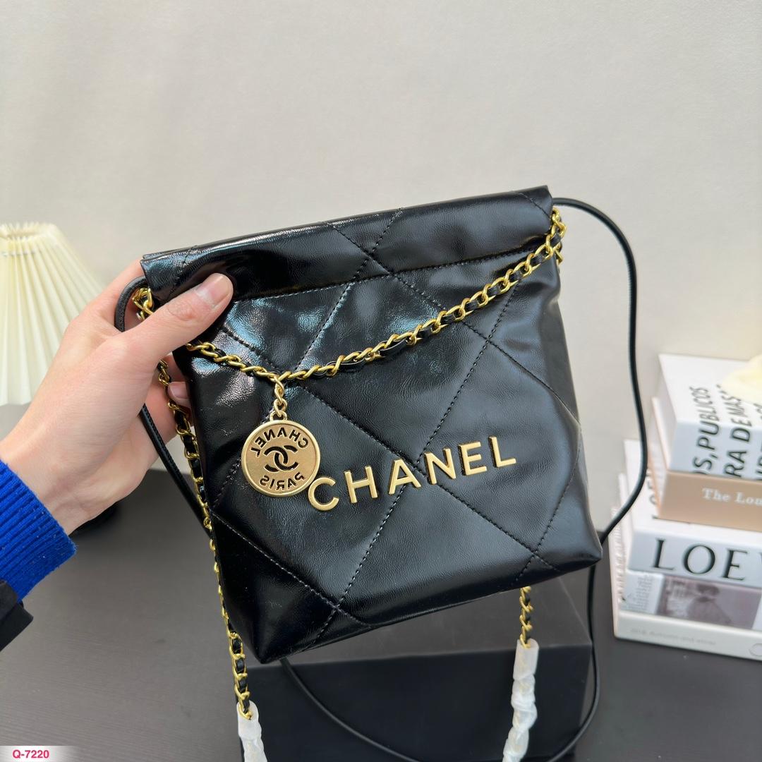 Replica Chanel Bag 22*18CM