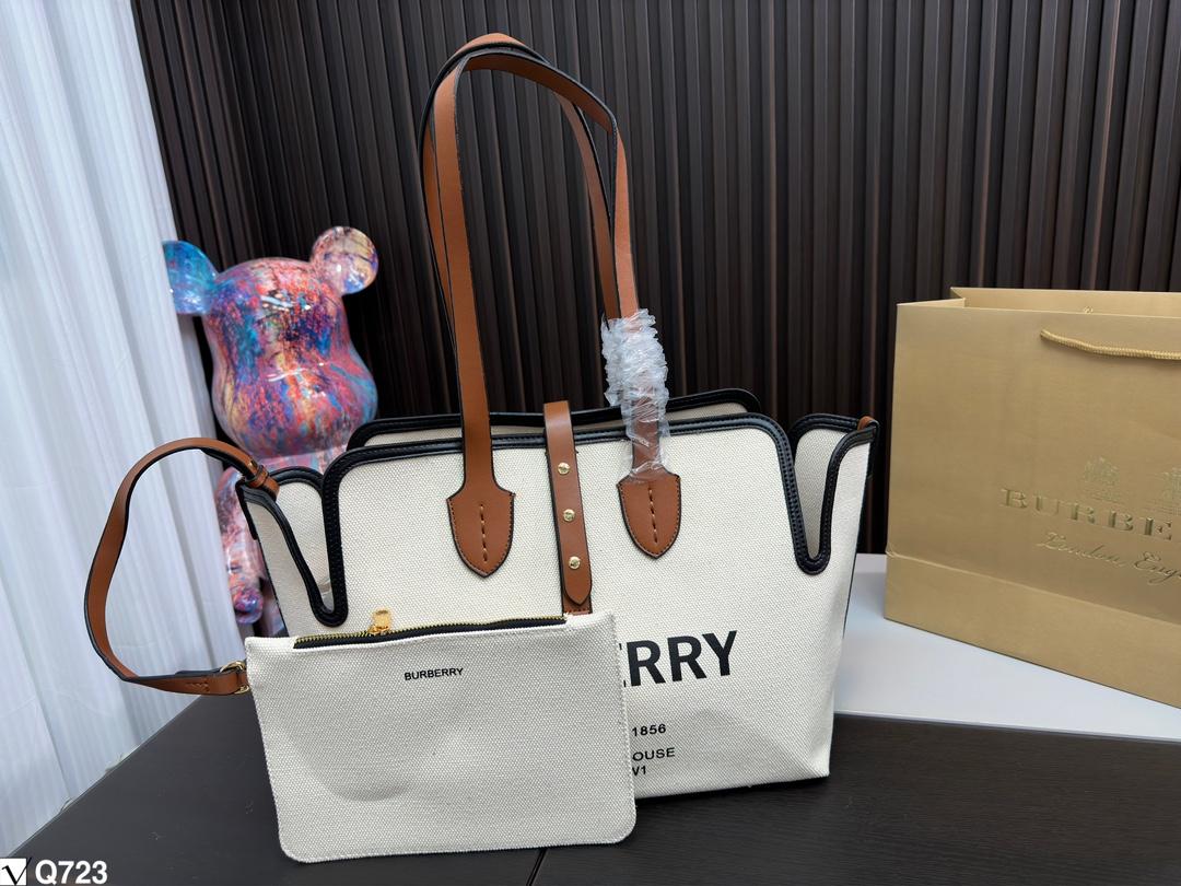 Replica Burberry Bag 36*28CM