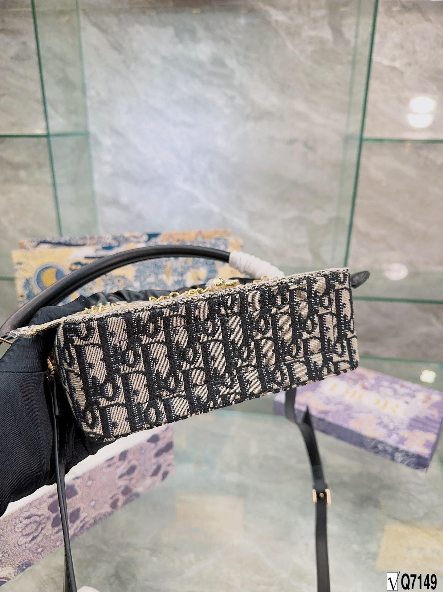 Replica Dior Bag 20*15CM