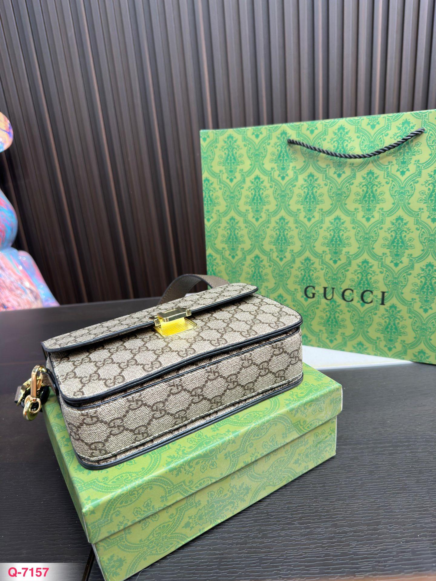 Replica Gucci Bag 20*15CM