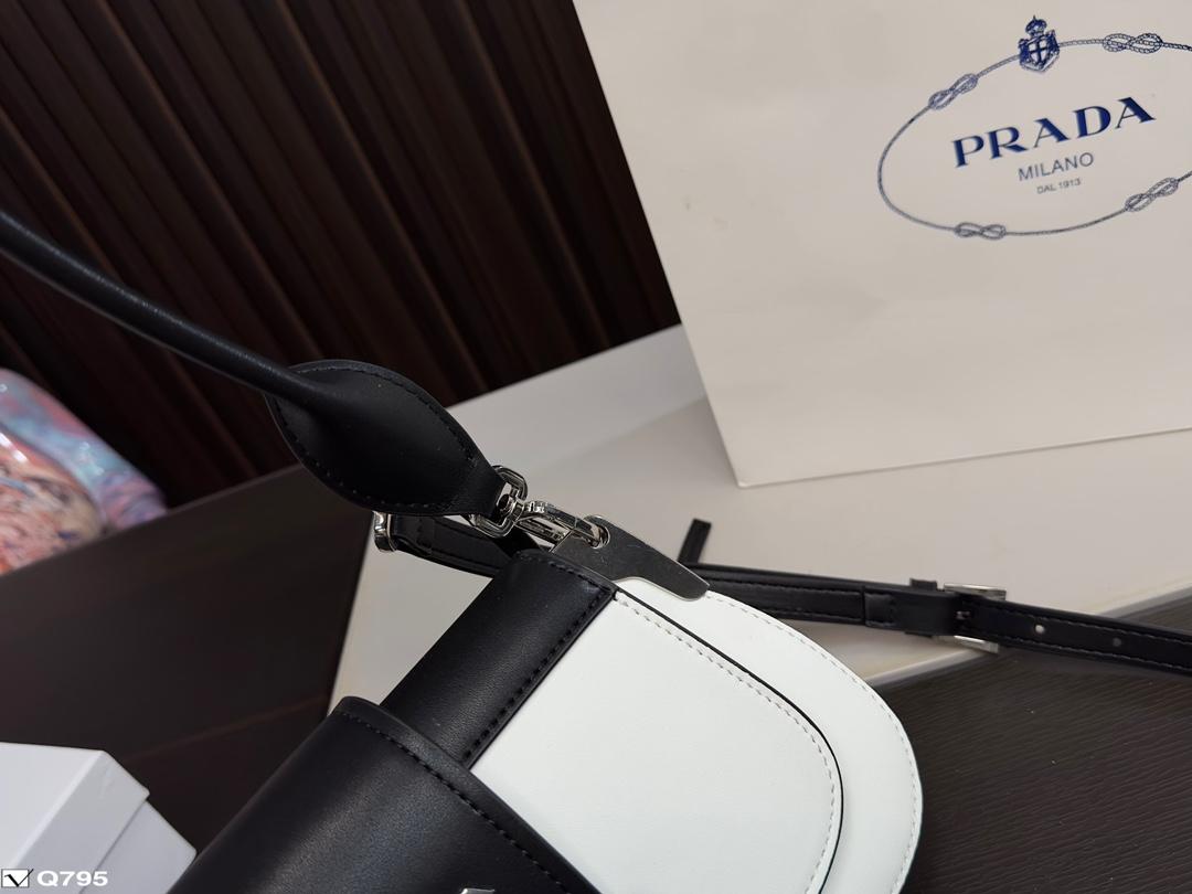Replica Prada Bag 28*14CM