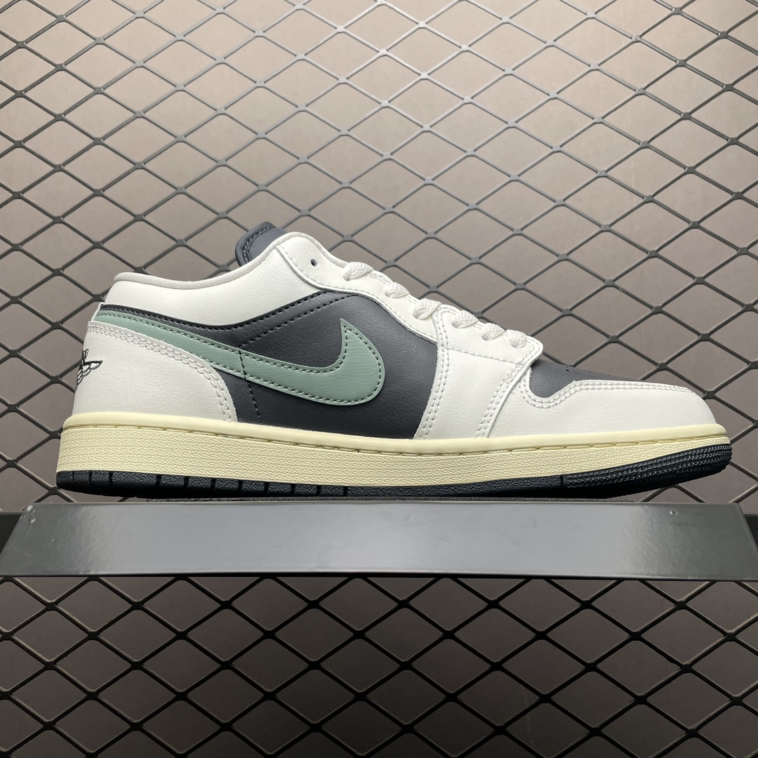 Replica Air Jordan Shoe Air Jordan 1 Low AJ1 DC0774-001 Size 40 40.5 41 42 42.5 43 44 44.5 46