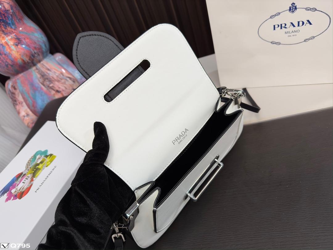 Replica Prada Bag 28*14CM