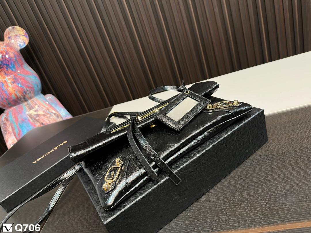 Replica Balenciaga Bag 30*16CM