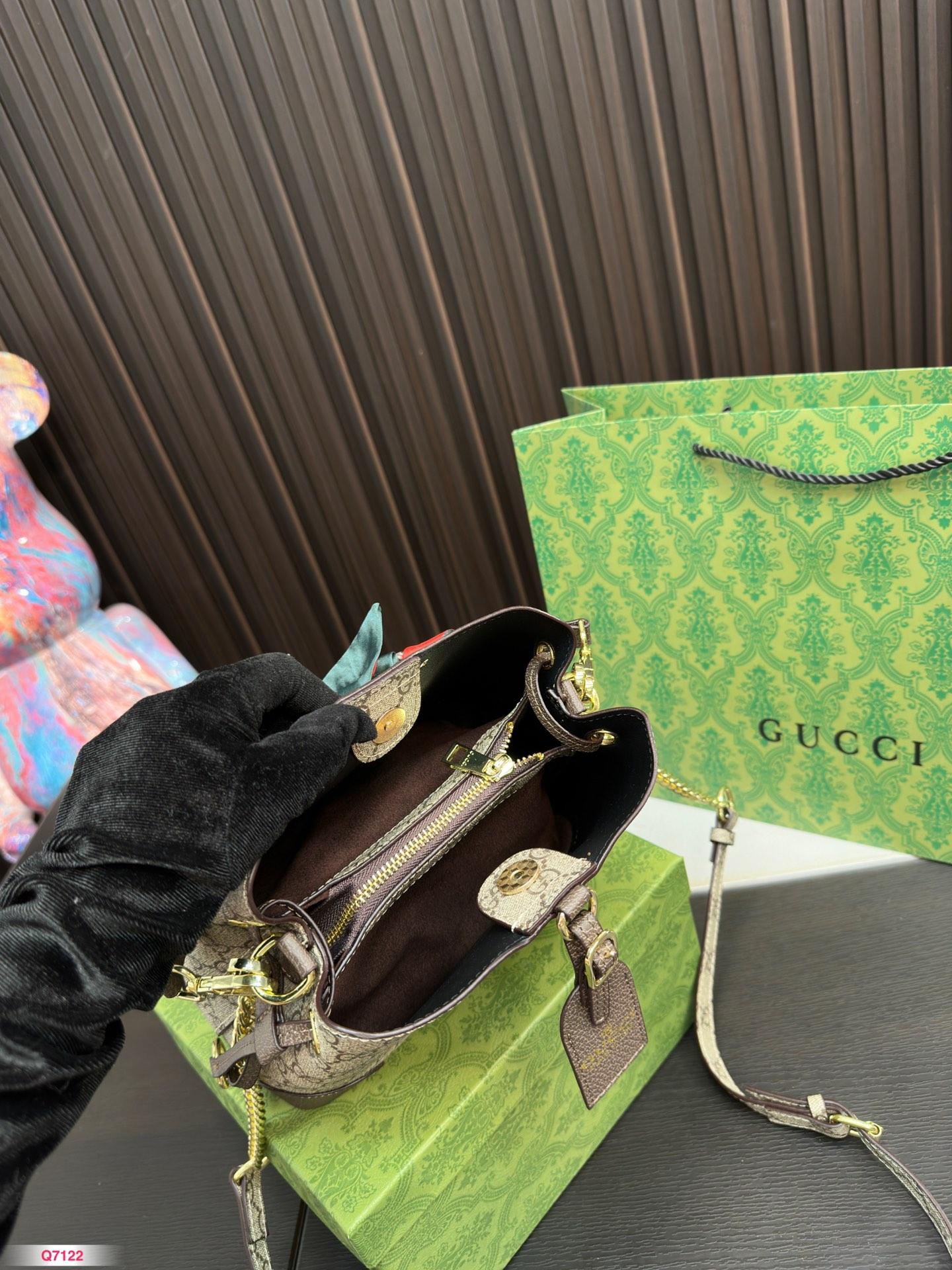 Replica Gucci Bag 19*20CM