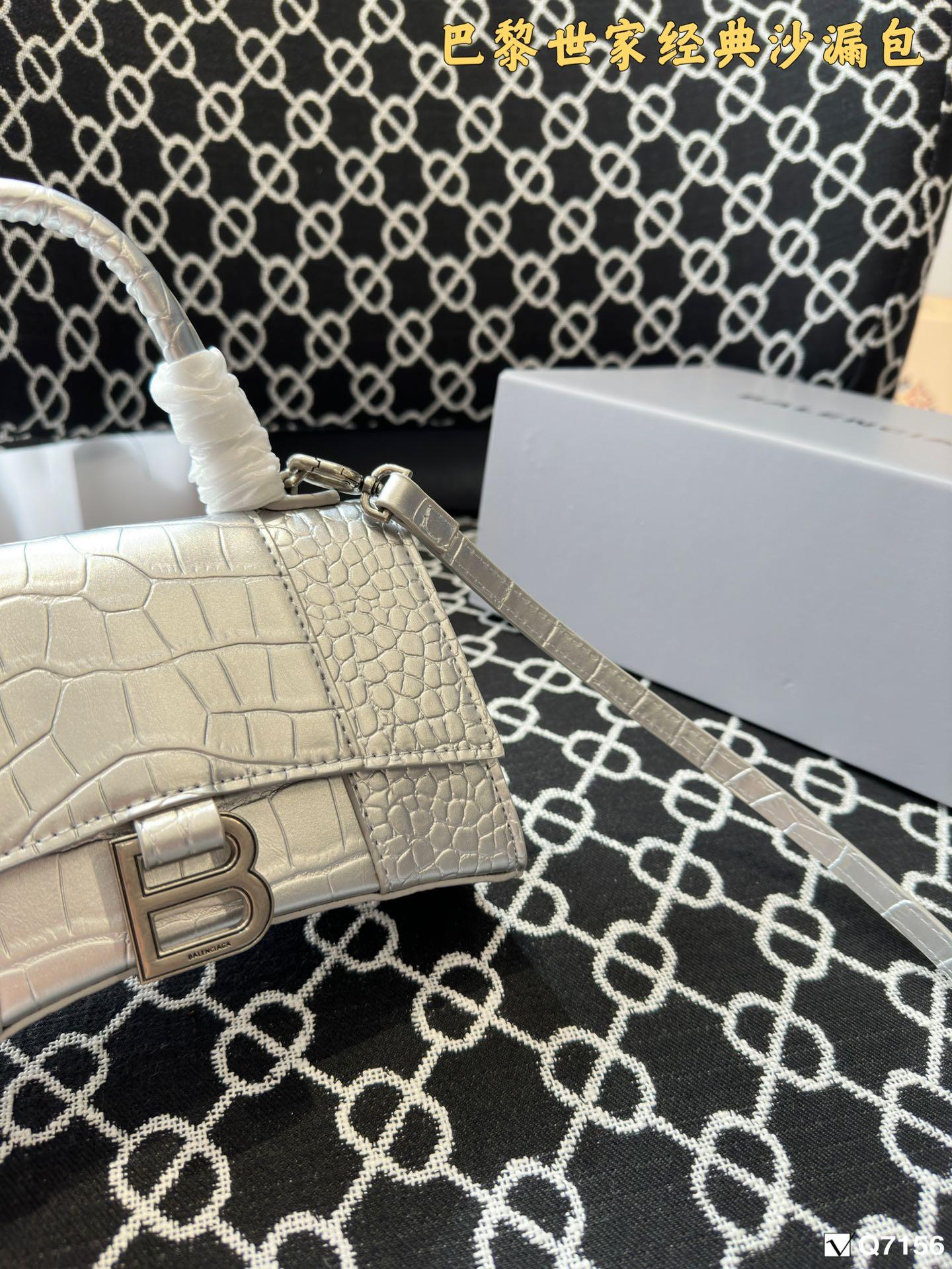 Replica Balenciaga Bag  23*10*14CM /19*8*12CM