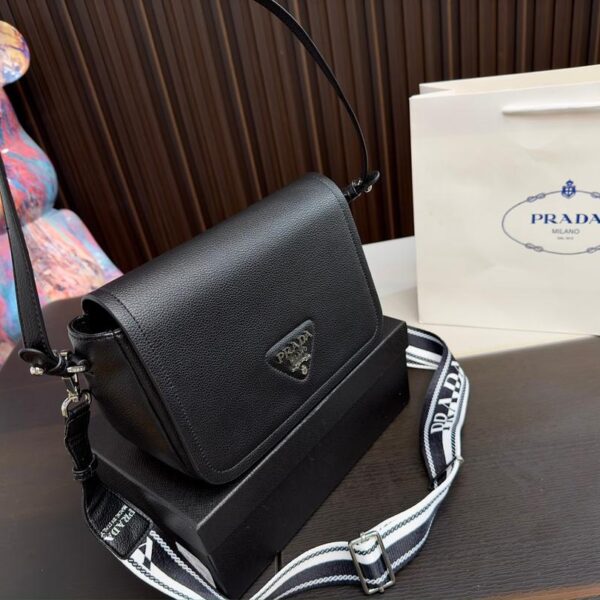 Replica Prada Bag 16*23CM