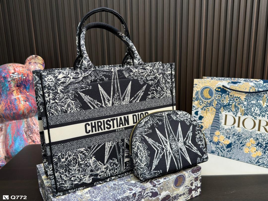 Replica Dior Bag  26*33CM/39*33CM