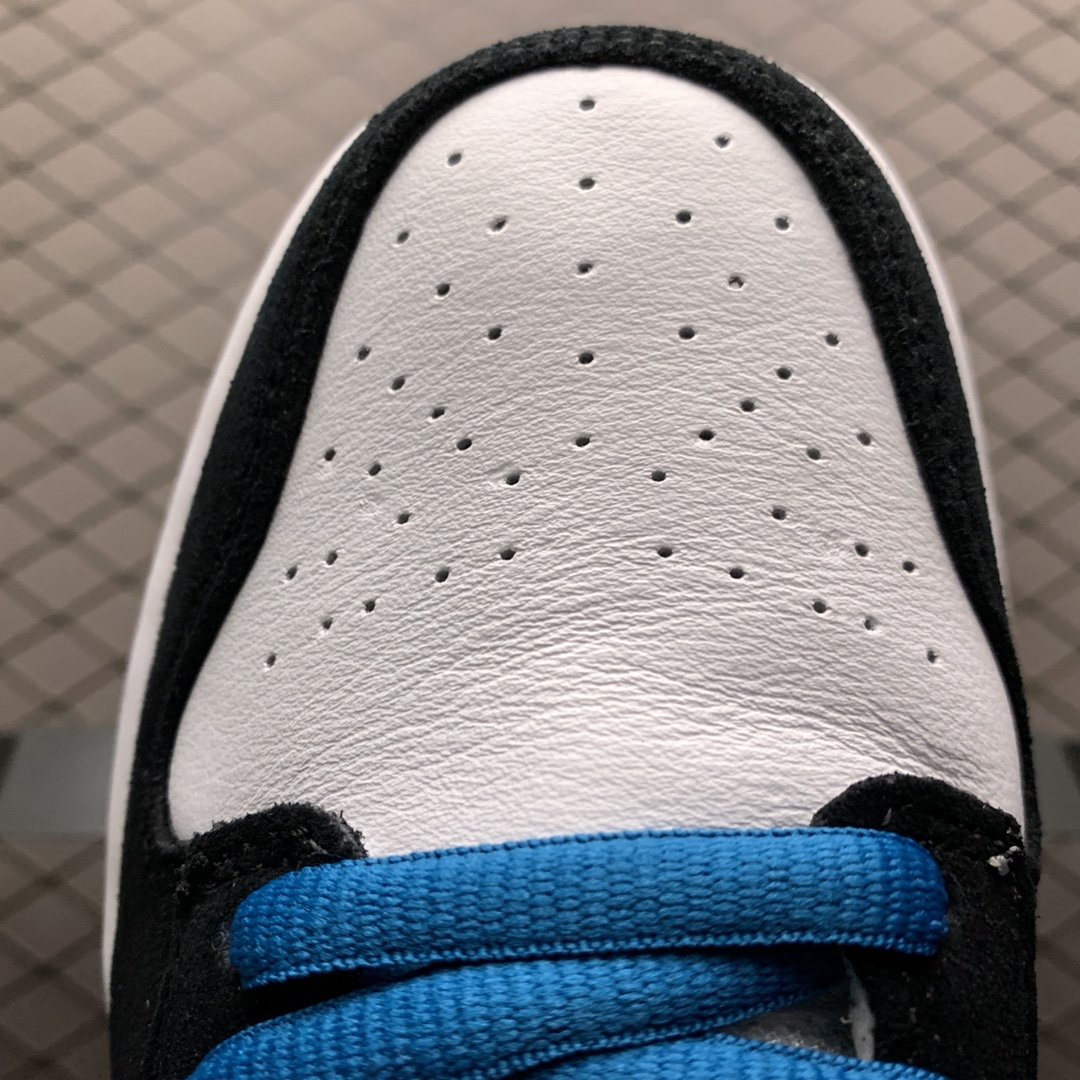 Replica Nike Dunk SB Shoe Nike SB Zoom Dunk High 305050-014 39-45