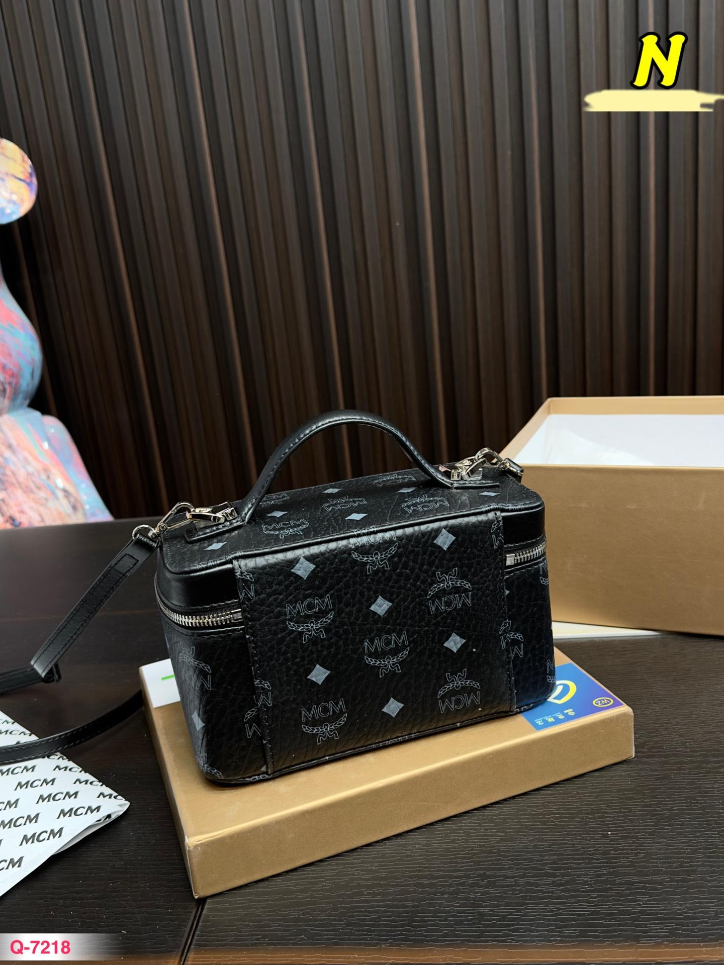 Replica MCM Bag 20*12CM