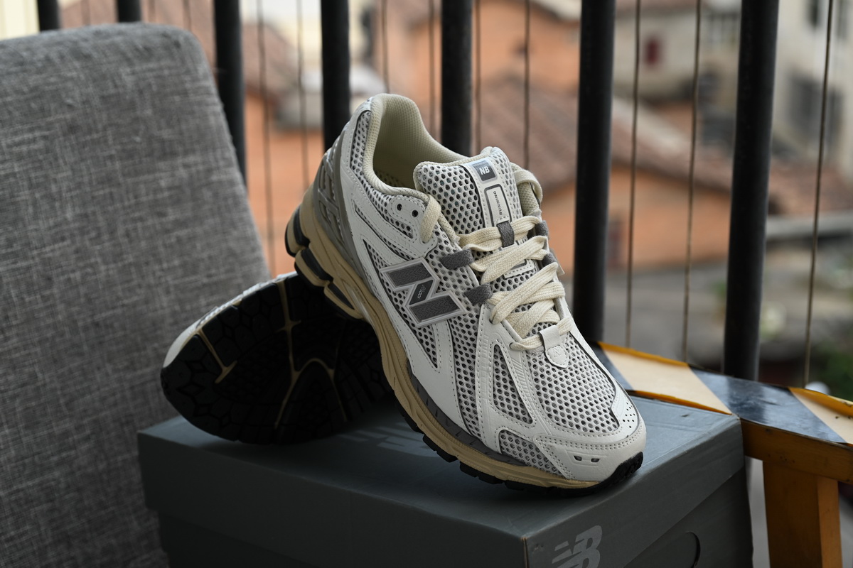 Replica New Balance Shoe New Balance 1906R M1906RP NEW BALANCE Beige
