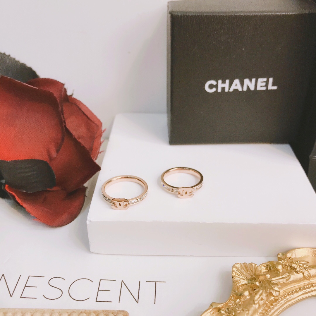 Replica CHANEL Ring