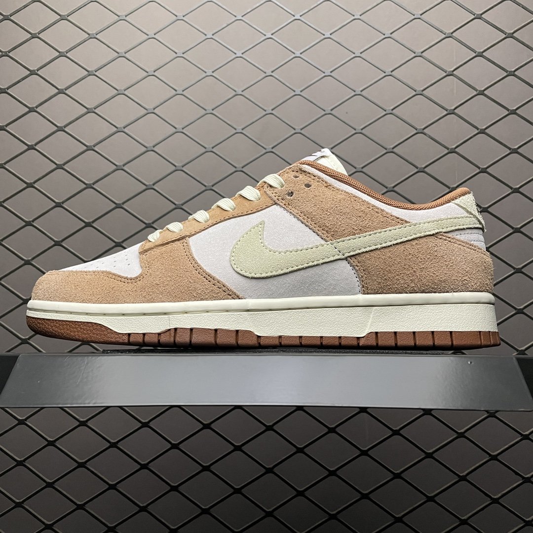 Replica Nike Dunk SB Shoe Nike Dunk Low Retro PRMMedium Curry  _01209