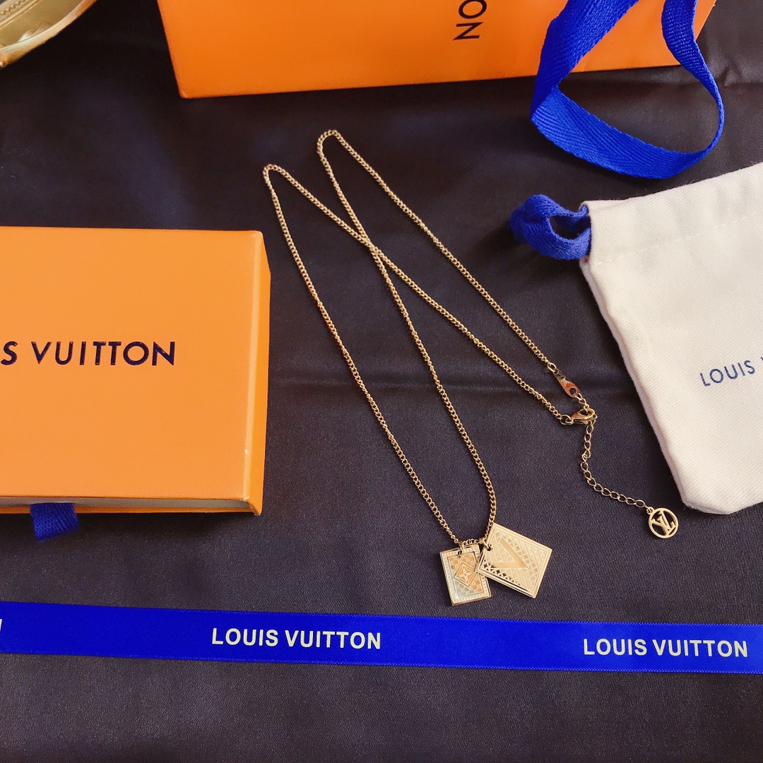 Replica LOUIS VUITTON Necklace