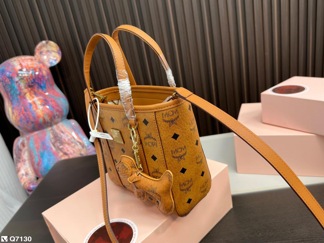 Replica MCM Bag 18*19CM