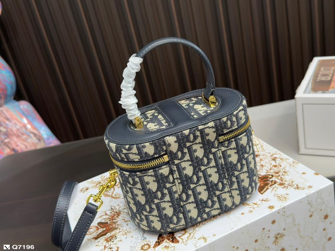 Replica Dior Bag 11*16CM