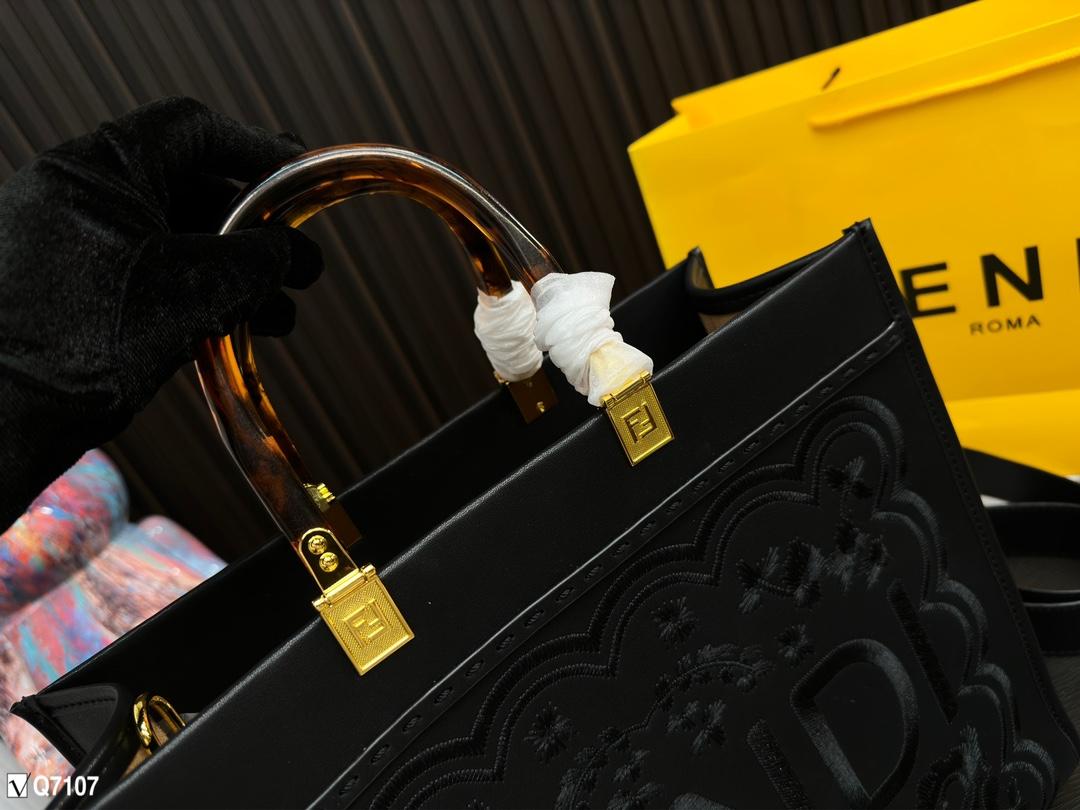 Replica Fendi Bag 34*29CM