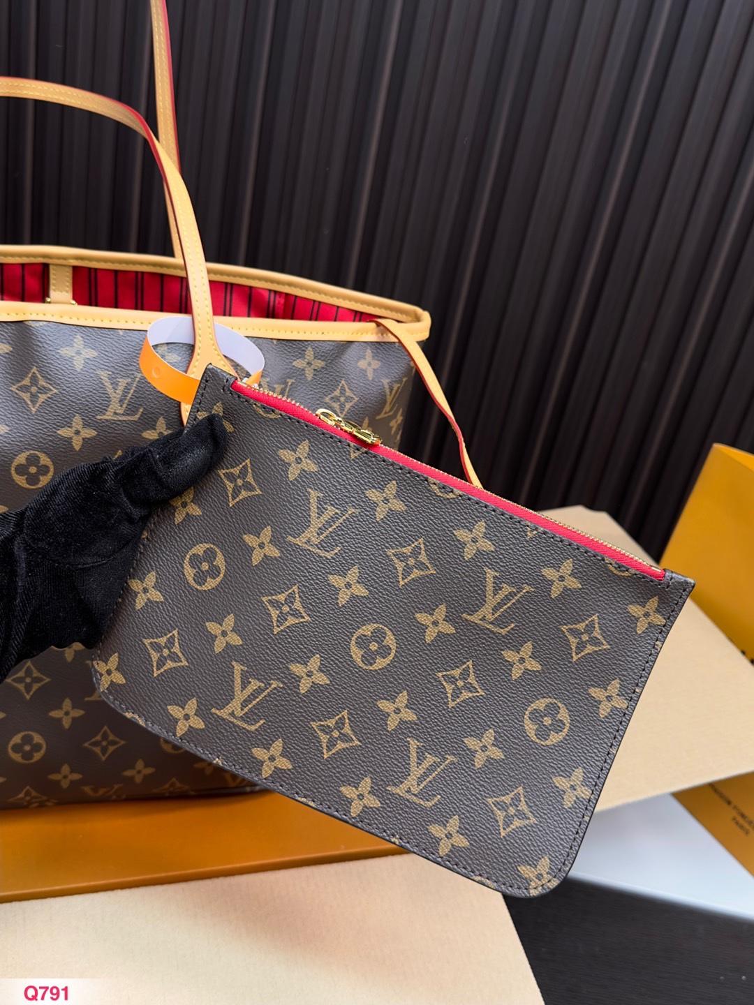 Replica Louis Vuitton Bag 29*32CM