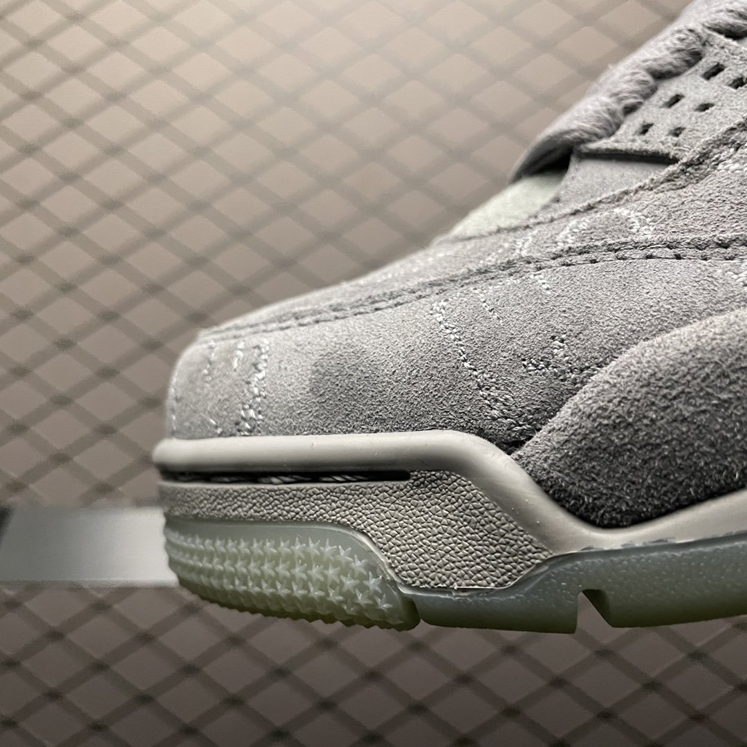 Replica Air Jordan Shoe Kaws x Air Jordan 4 AJ4 930155-003