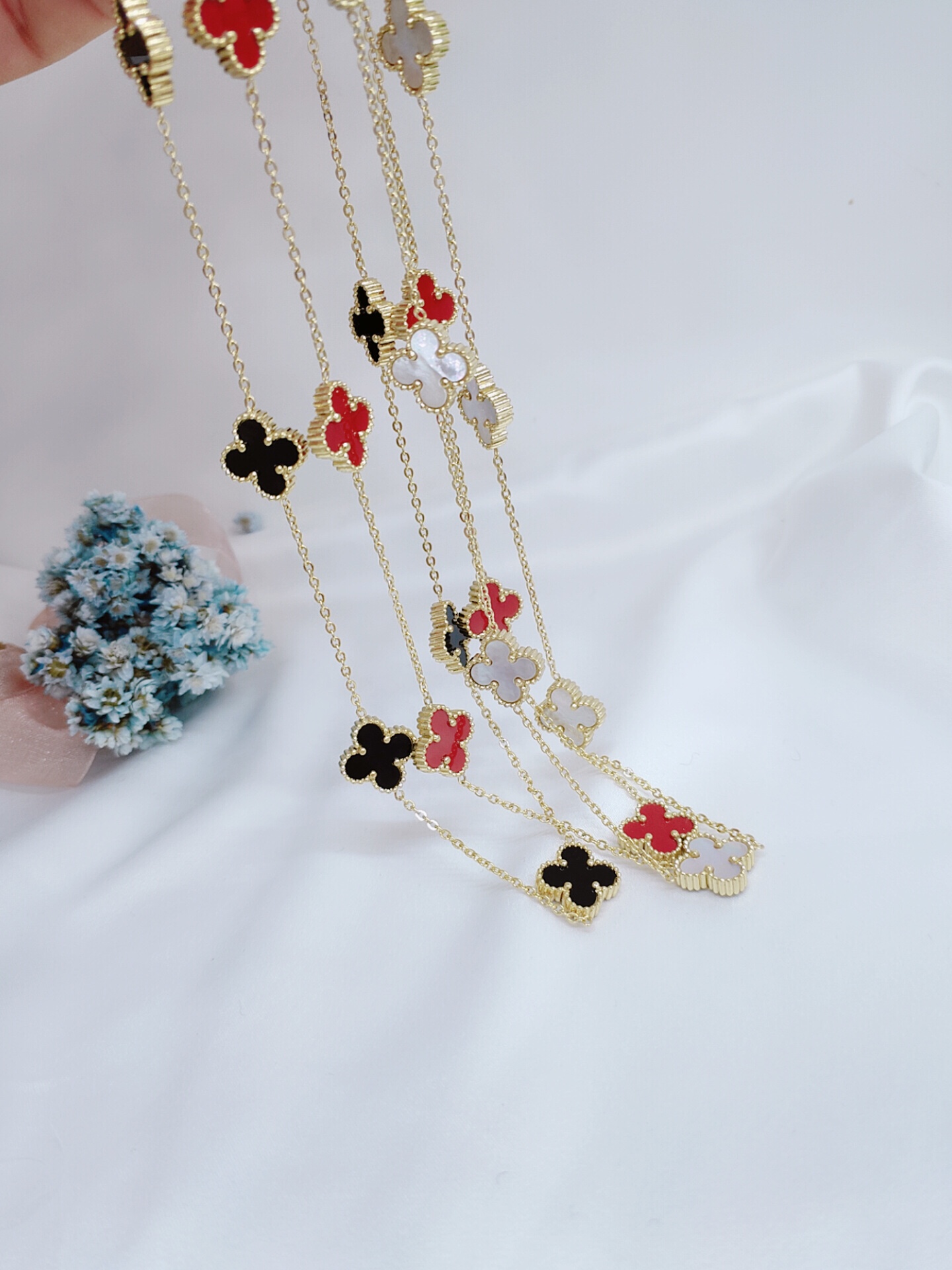 Replica VanCleef Arpels Necklace
