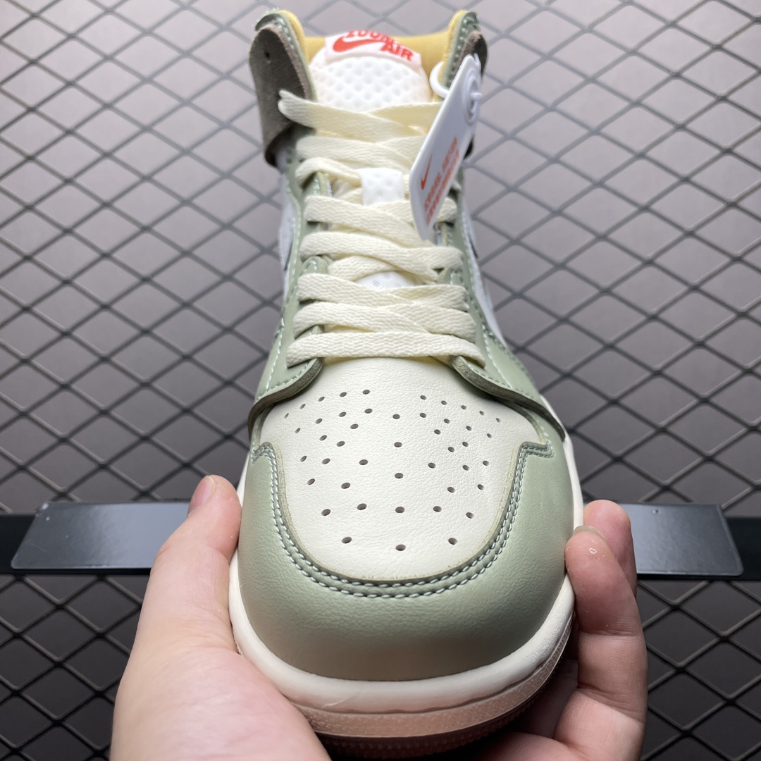 Replica Air Jordan Shoe Air Jordan 1 Zoom Air CMFT FD4327-121 Size 36-46