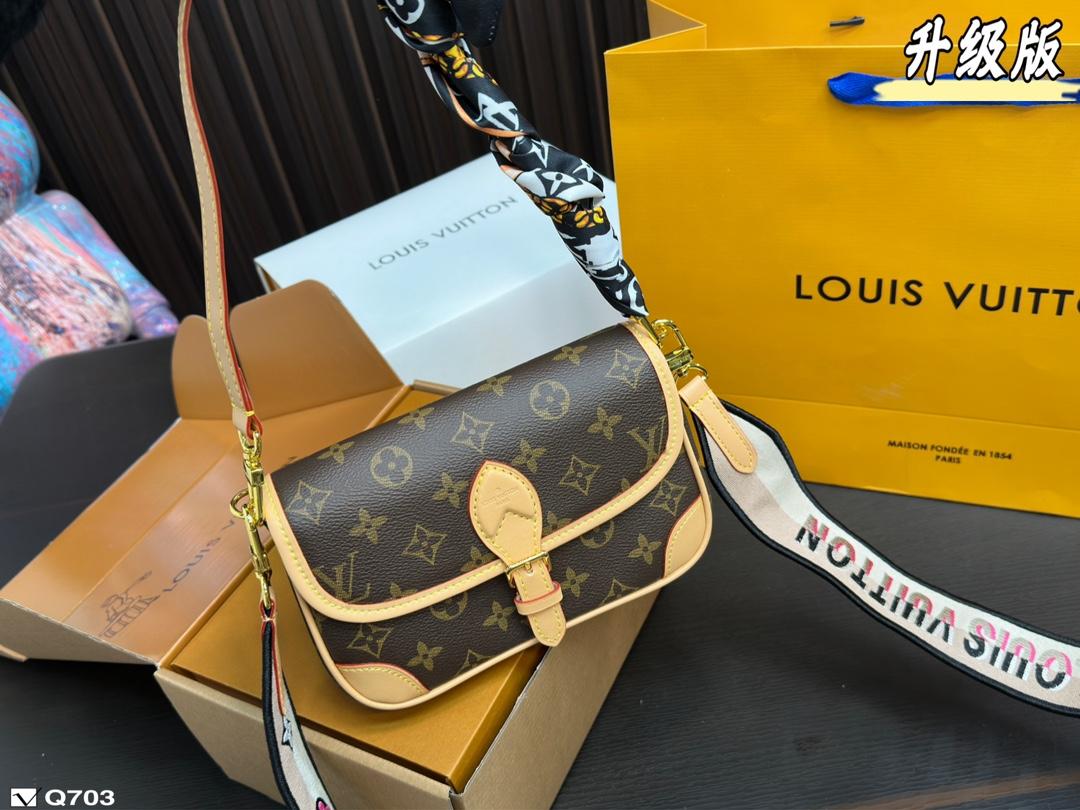 Replica Louis Vuitton Bag 24*16CM/20*12CM
