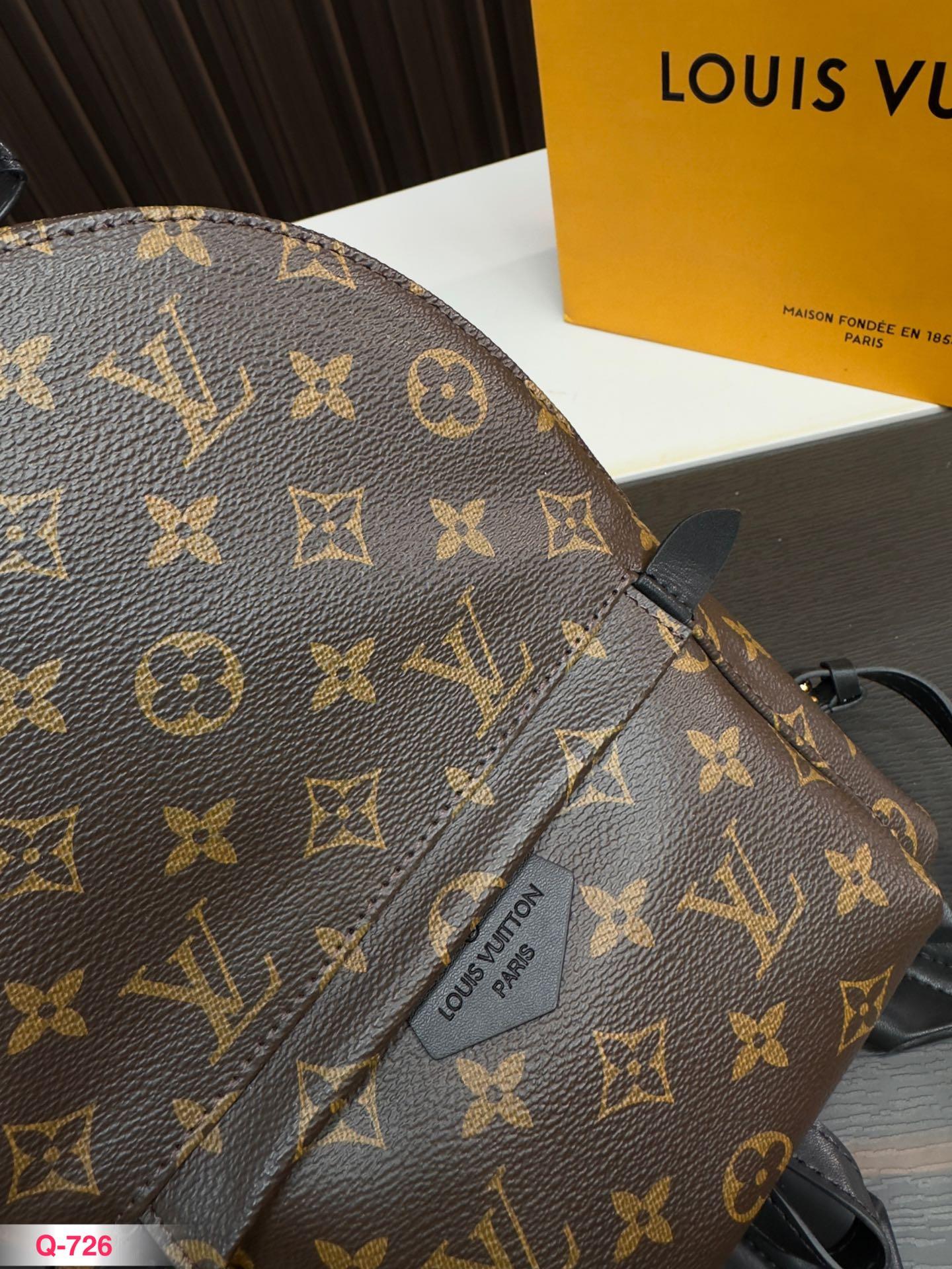 Replica Louis Vuitton Bag 20*30CM