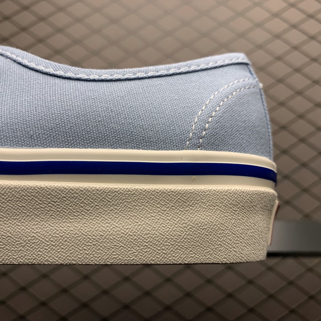 Replica Vans Shoe Vans Authentic 35-44 5309B