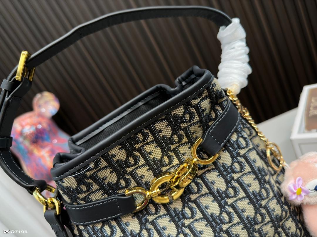 Replica Dior Bag 24*24CM/16*16CM