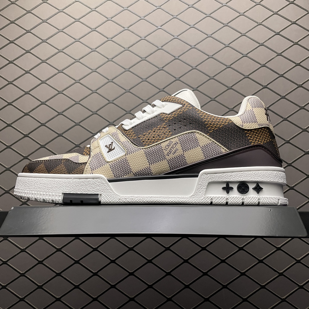 Replica Louis Vuitton Shoe Louis Vuitton LV Trainer Classic Color size 39-45